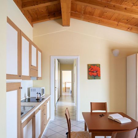 Le Terrazze sul Lago Residence&Hotel Padenghe sul Garda Esterno foto