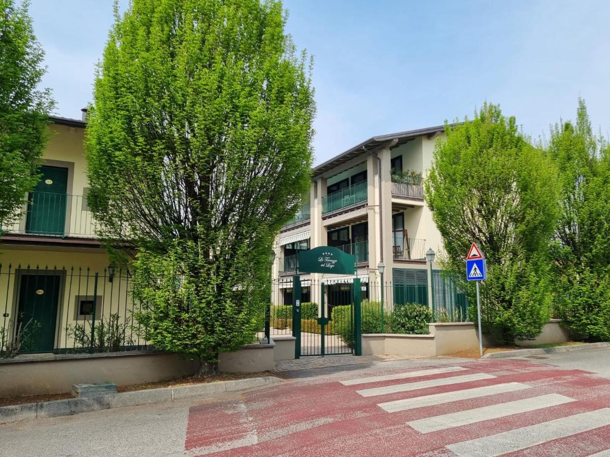 Le Terrazze sul Lago Residence&Hotel Padenghe sul Garda Esterno foto